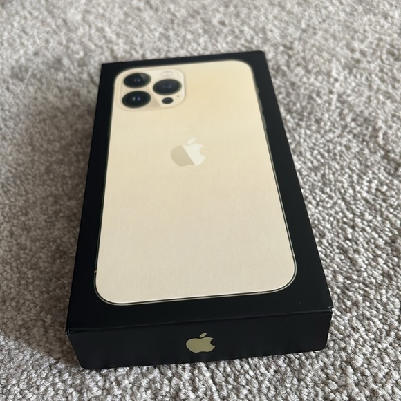 IPhone 13 promaxx sleek empty box - Picture 6 of 10